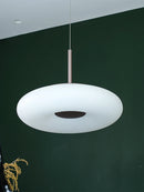 Moderne LED-Kronleuchter für elegantes minimalistisches Licht