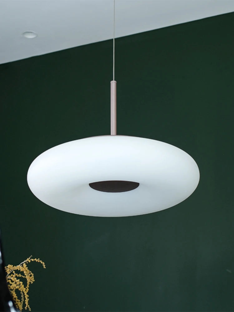 Moderne LED-Kronleuchter für elegantes minimalistisches Licht - vue 4 sur 12