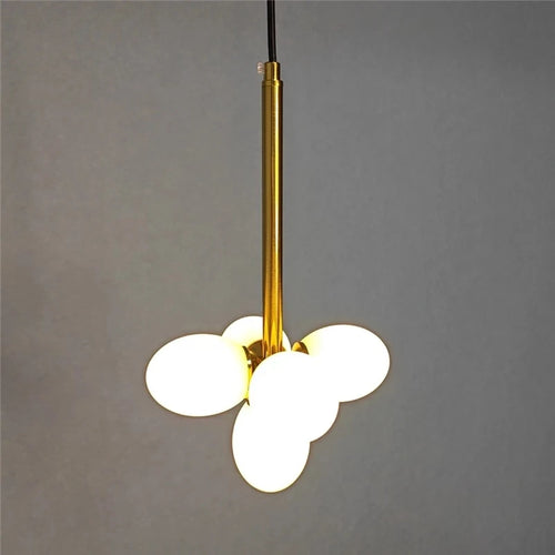 Minimalistischer Kronleuchter aus Glas in Ei-Form für moderne Beleuchtung - vue 3 sur 9