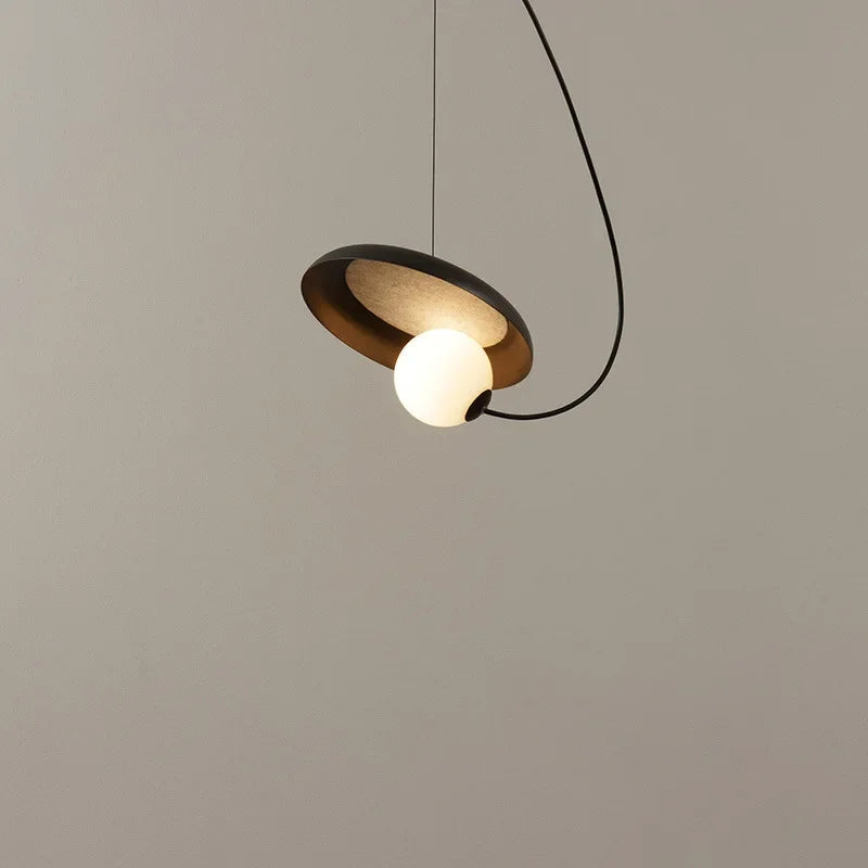 Moderne nordische Pendelleuchte für elegante Inneneinrichtung