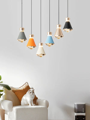 Elegante postmoderne Nachttischlampe für moderne Inneneinrichtung