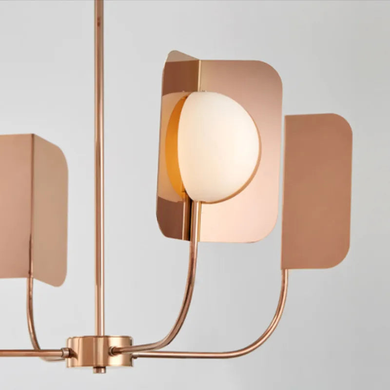 lustre design en verre laiteux avec feuilles métalliques élégantes - vue 7 sur 10