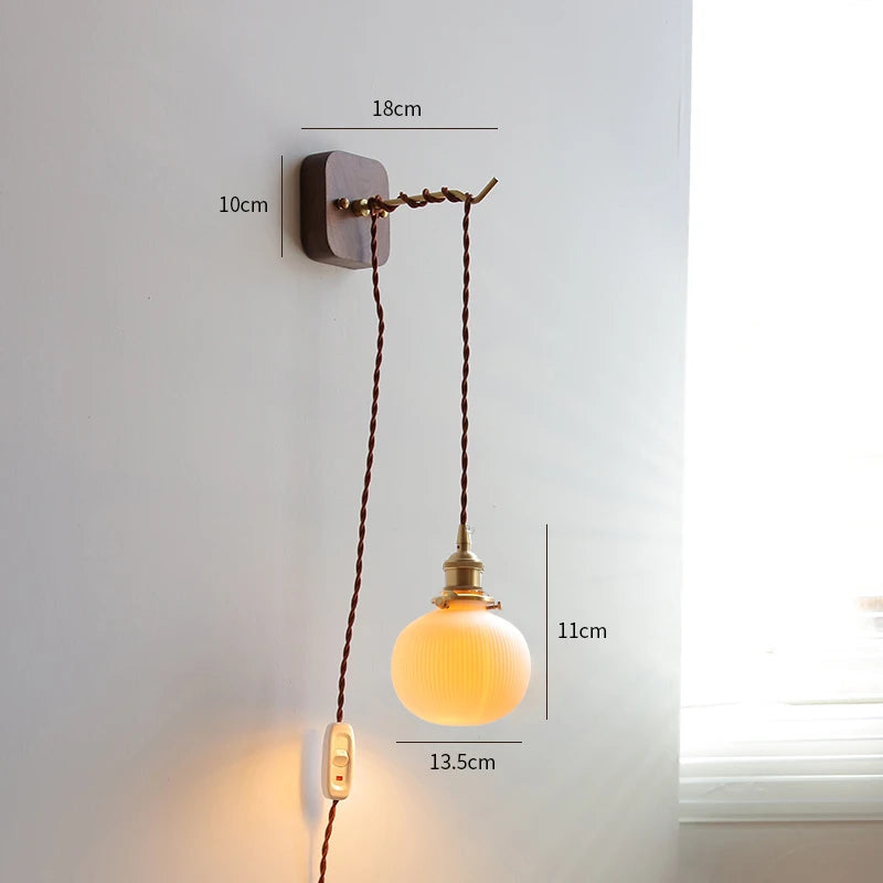 Moderne Wandleuchte aus Nussbaum für Schlafzimmer und Wohnzimmer - vue 20 sur 23
