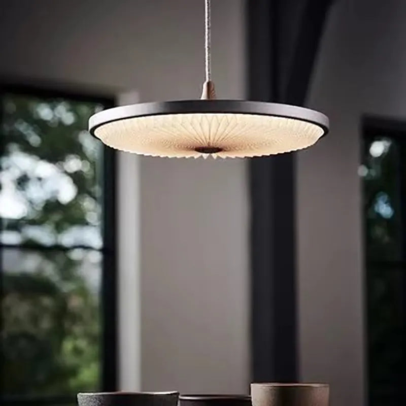 Suspension LED au design nordique moderne