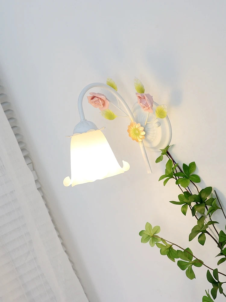 applique murale moderne fleurs pour décoration lumineuse chaleureuse - vue 3 sur 8