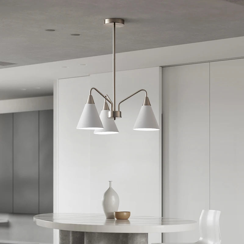 lustre rétro de style médiéval design minimaliste en fer