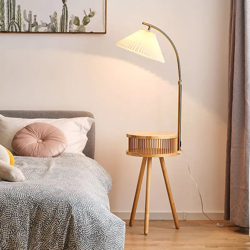 Lampadaire en bois moderne - vue 4 sur 8