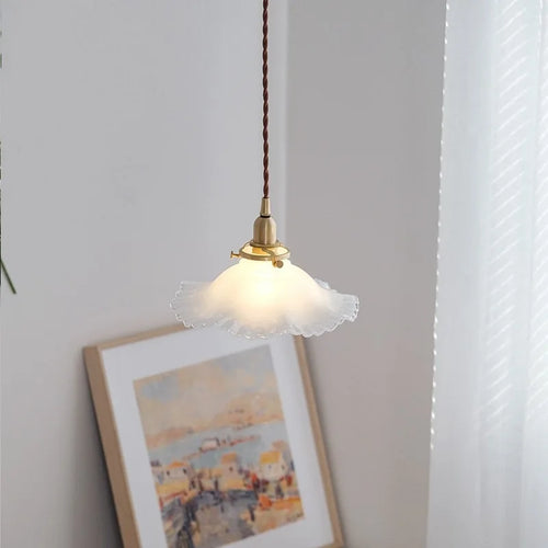 Pendelleuchte aus Glas und Messing im nordischen Vintage-Design - vue 5 sur 6