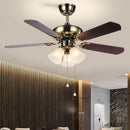 Moderner Deckenventilator mit Beleuchtung für ein angenehmes Ambiente