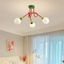 Moderne und schlichte Deckenleuchte im Memphis-Stil