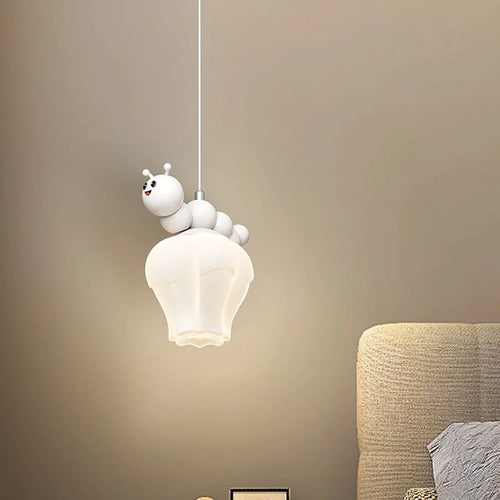 lustre enfant moderne dessin animé chenille planète créatif