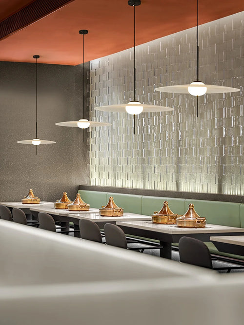 lustre moderne danois design ufo pour ambiance luxueuse