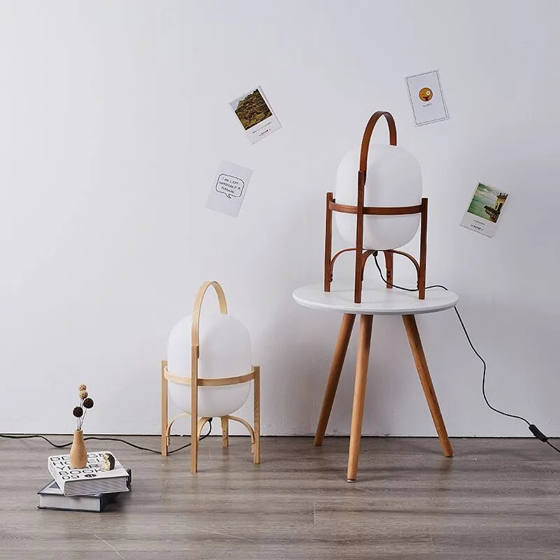 lampe de table nordique portable en verre avec panier en bois - vue 4 sur 12