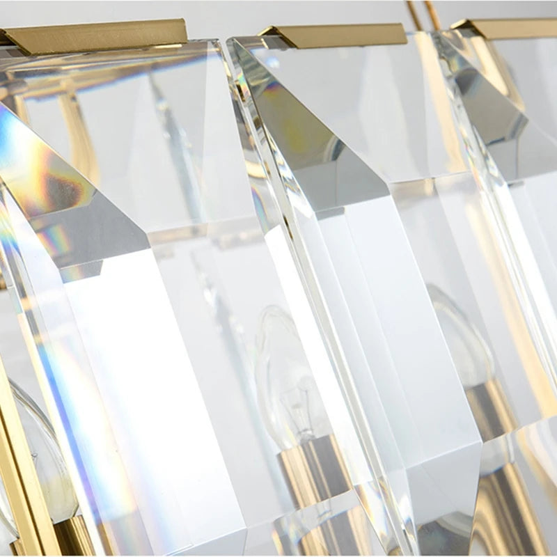 lustre de restaurant avec variété de cristaux 	 modèle