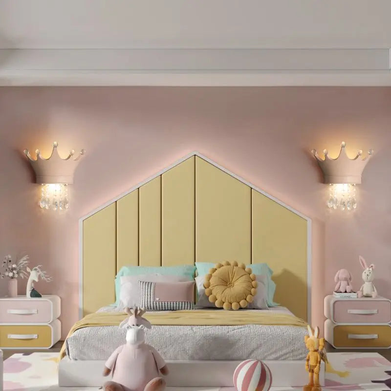 Kristall-Wandleuchte mit Krone für das Kinderzimmer – Luxus Nachttischlampe Prinzessin - vue 5 sur 9