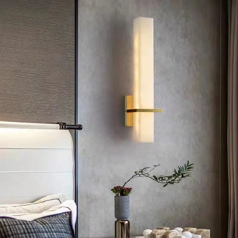 applique cuboïde en marbre naturel et cuivre pour éclairage d'ambiance - vue 5 sur 7