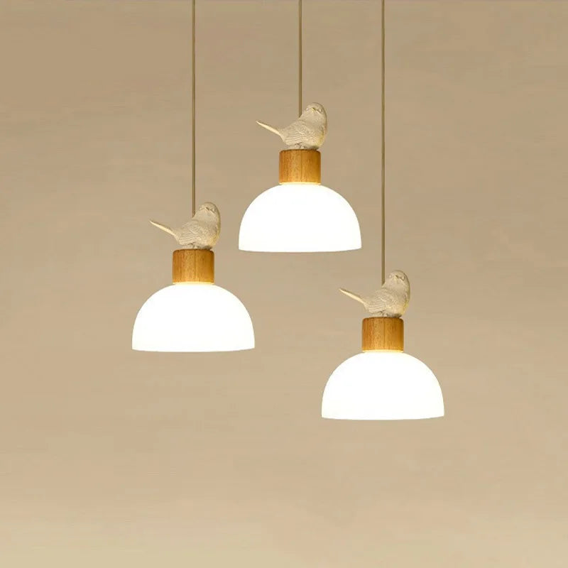 Suspension en verre nordique minimaliste