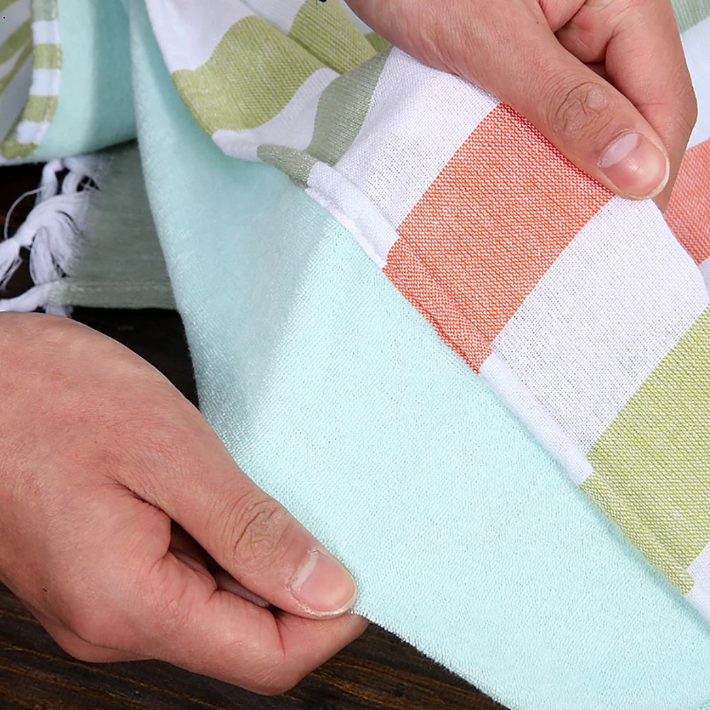 serviette de plage turque coton rayures pompons légère - vue 5 sur 7
