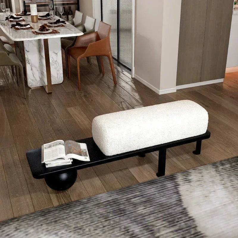 ottoman en bois nordique design simple pour espaces variés