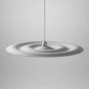 Design-Pendelleuchte im nordischen Minimalismus für Restaurant und Bar