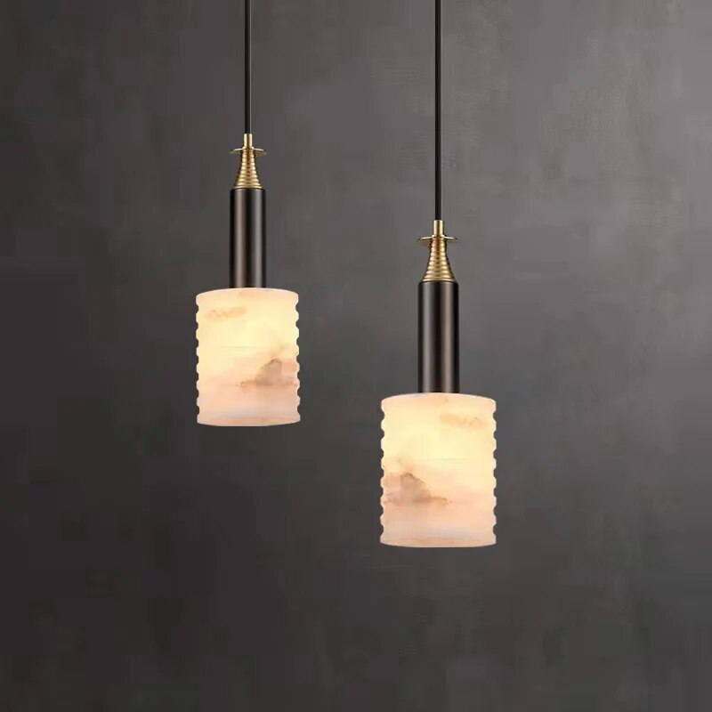 Suspension créative simple et luxueuse en marbre espagnol - vue 3 sur 6