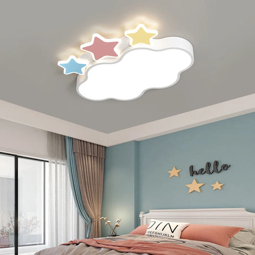 Kreative LED-Deckenleuchte für das Kinderzimmer mit Flugzeug- und Wolkenmotiv - vue 5 sur 11