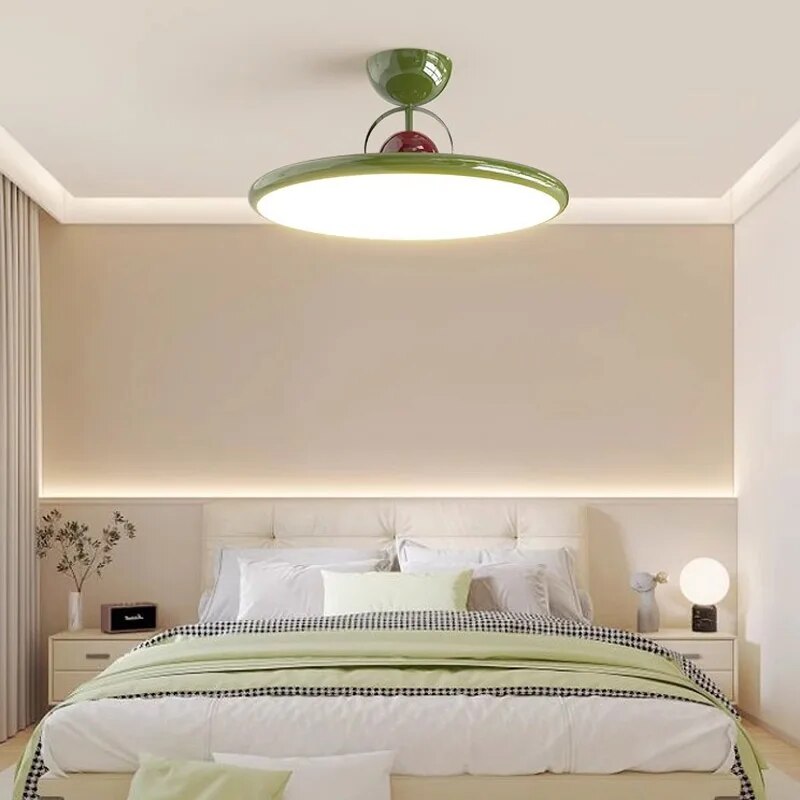 Plafonnier LED nordique en fer crème avec soucoupe volante - vue 3 sur 12