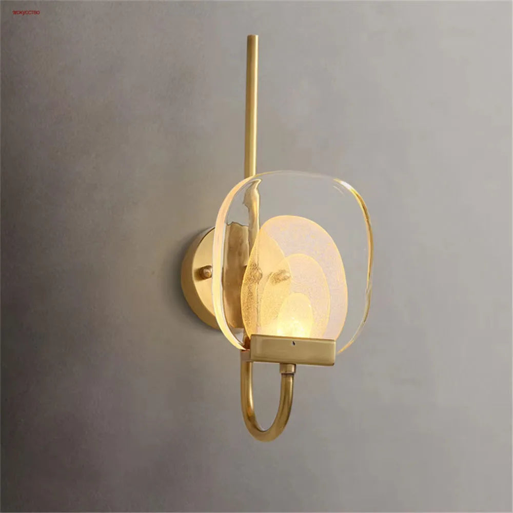 applique murale led luxe en laiton et cristal design moderne - vue 2 sur 7