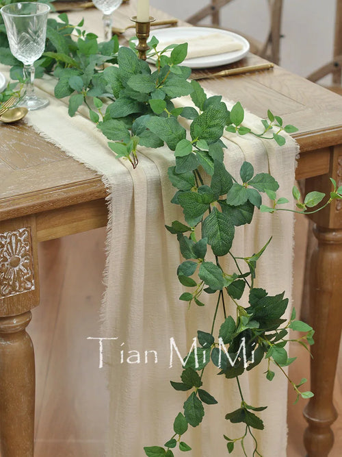 Chemin de table coton gaze vintage beige mariage - vue 5 sur 7