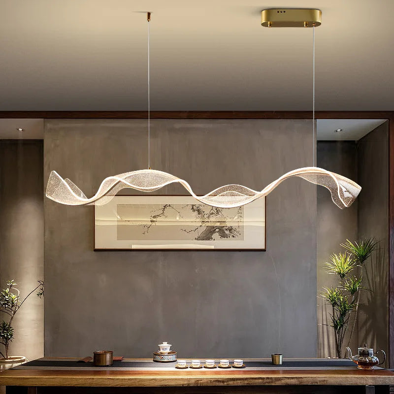 LED-Kronleuchter modernes Design für Innenräume höhenverstellbar aus transparentem Acryl - vue 4 sur 8