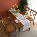 Chemin de table dentelle florale beige style bohème