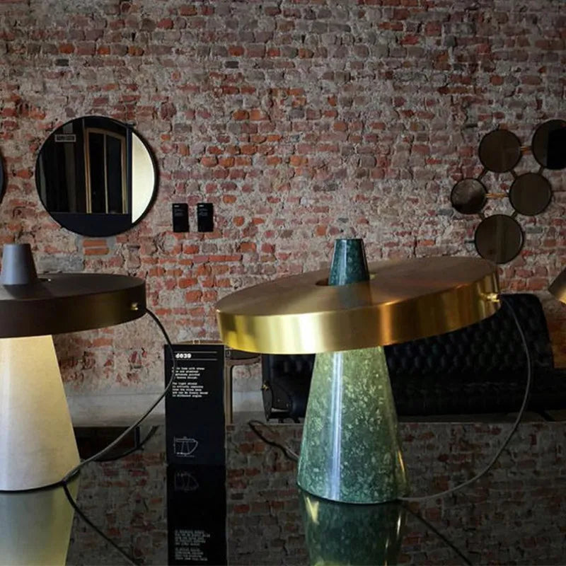 lampe de bureau vintage en marbre style européen simple et créatif - vue 5 sur 7