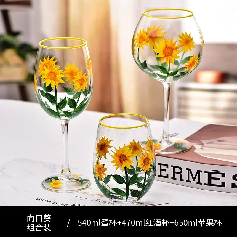 Verre a vin haut motifs floraux main trio