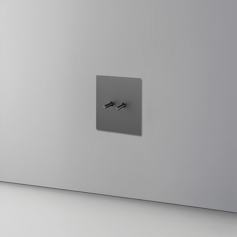 Prise RJ45 en acier gris foncé brossé