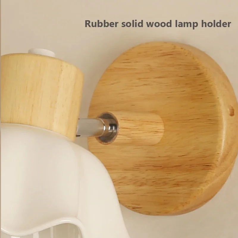 Nordische Wandleuchte aus Holz für modernes Interieur - vue 5 sur 9