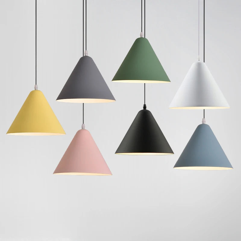 Suspension LED au style nordique Macaron en fer - vue 2 sur 20