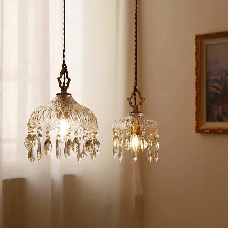 lustre en laiton nordique rétro suspendu en cristal et verre - vue 5 sur 10