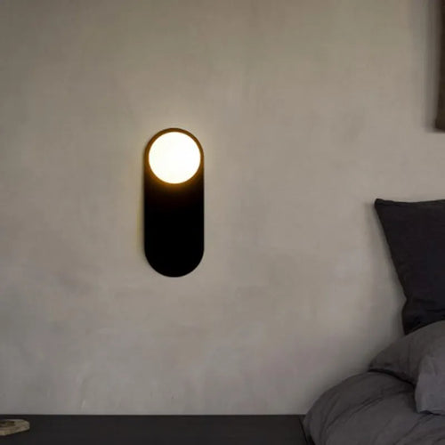 Nordische LED-Wandleuchte aus Glas in Orange - vue 4 sur 9