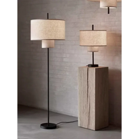 Moderner LED-Stehleuchte aus chinesischem Stoff im nordischen Minimalismus