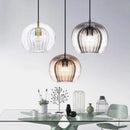 Moderne Pendelleuchte aus Glas für elegante Inneneinrichtung