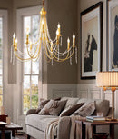 Moderner Kronleuchter aus Messing für elegantes Interieur