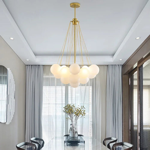 lustre moderne en verre pour une décoration élégante à la maison
