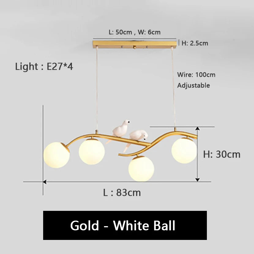 lustre en fer avec oiseau et boule de verre suspendue