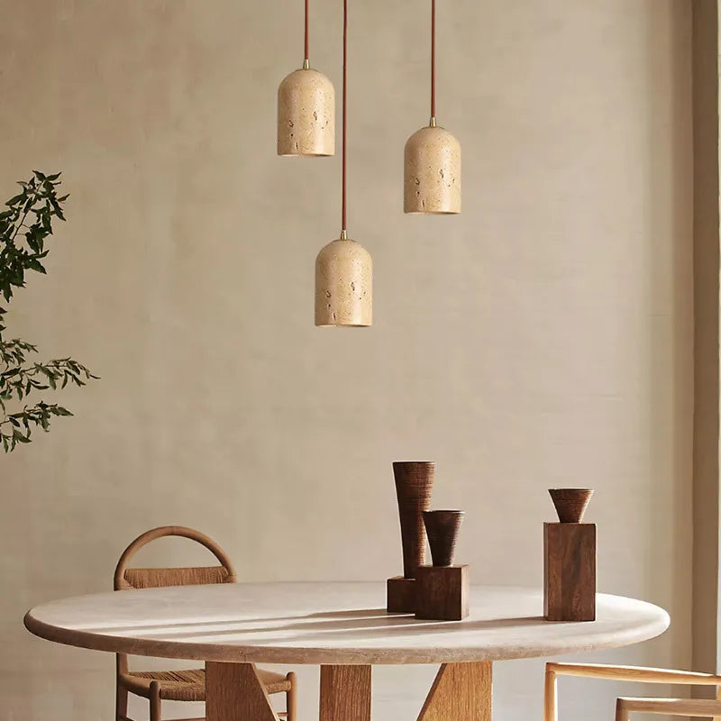 suspension en bois et pierre naturelle pour café