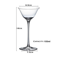 Verre cocktail style margarita ou champagne élégant