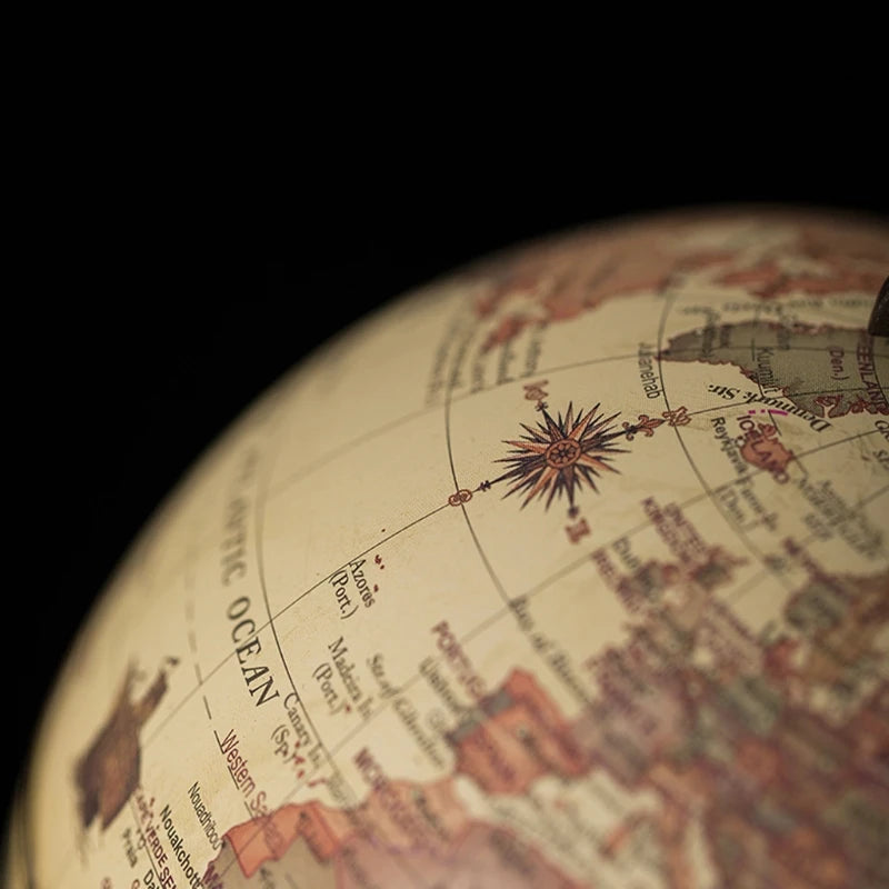 globe terrestre en bois pour décoration et fournitures scolaires - vue 5 sur 7