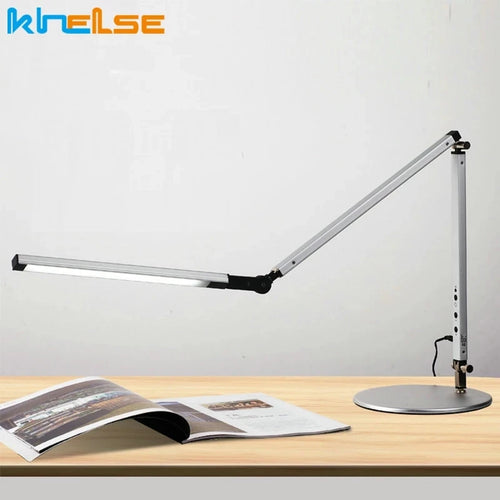 Moderne Schreibtischlampe mit langem Arm, dimmbar und energiesparend