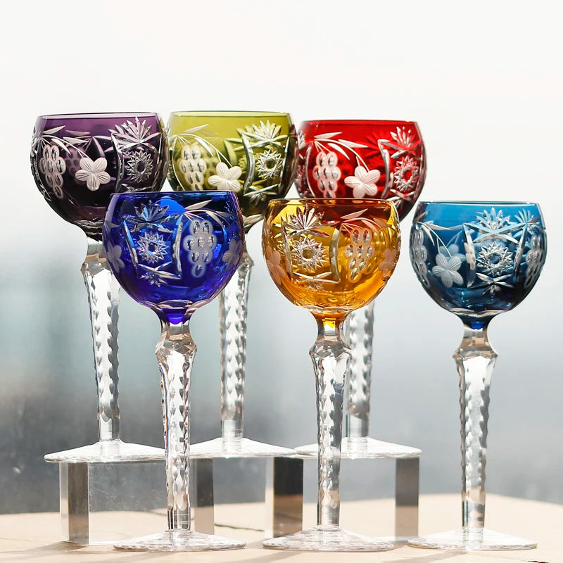 Verres à vin cristal style antique gravé main - vue 2 sur 7