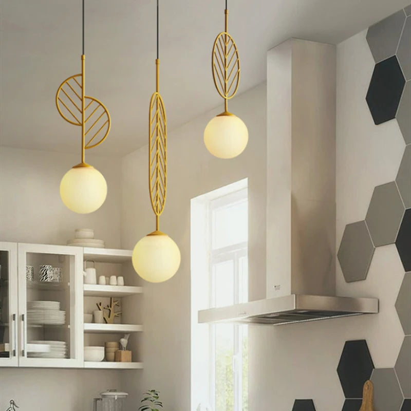 suspension modernes en fer macaron led boule de verre - vue 5 sur 18