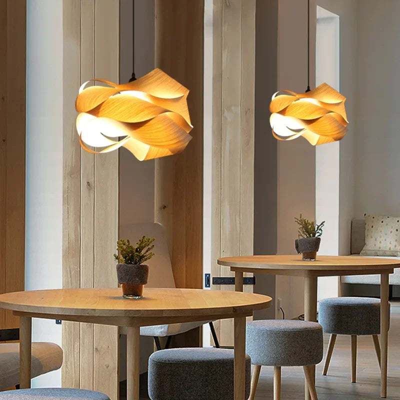 Kreative Pendelleuchte aus Holz im modernen südostasiatischen Stil - vue 4 sur 10
